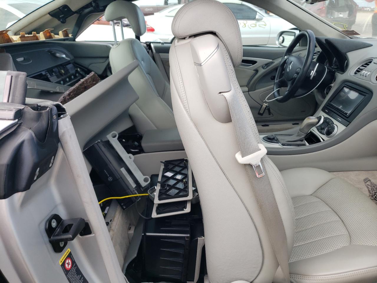 2005 Mercedes-Benz SL-klasse VIN WDBSK74F85F101459 Copart auction photo, water/flood damage thumbnail 10