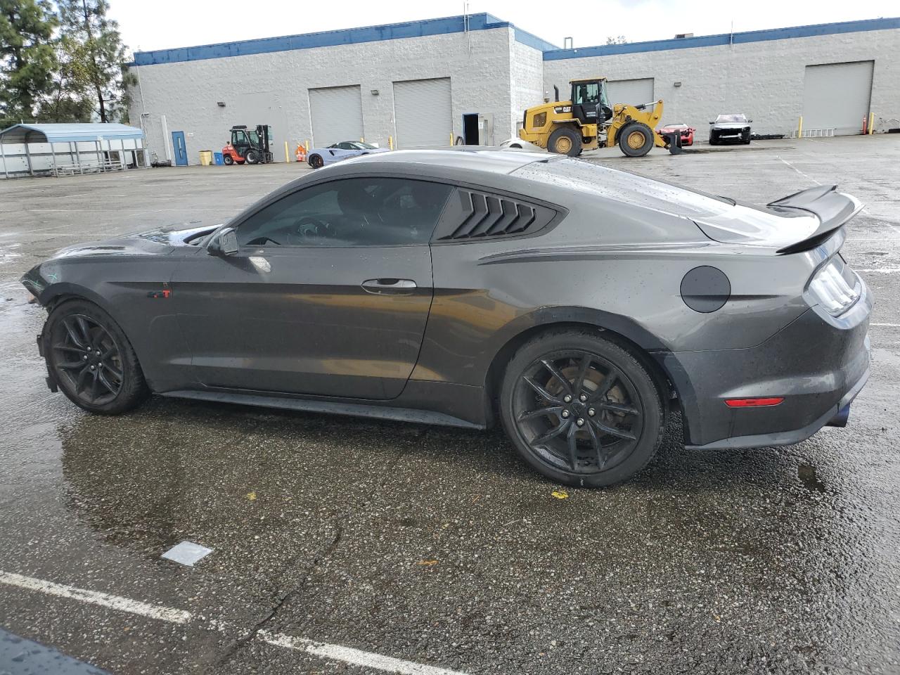 2018 Ford Mustang VIN 1FA6P8TH2J5129065 Copart auction photo, front end damage thumbnail 2