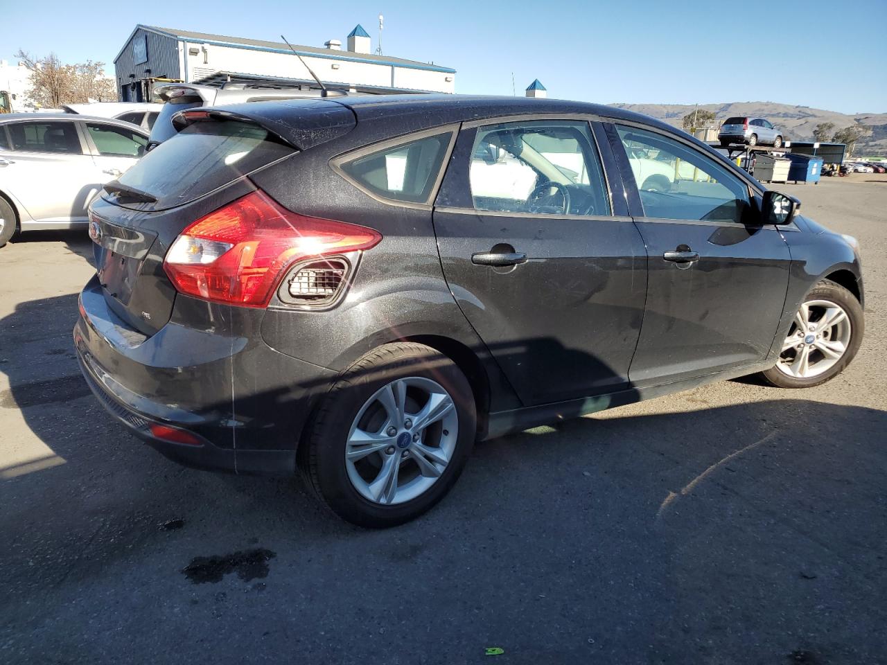 2013 Ford Focus VIN 1FADP3K29DL222785 Copart auction photo, side / rear end damage thumbnail 3