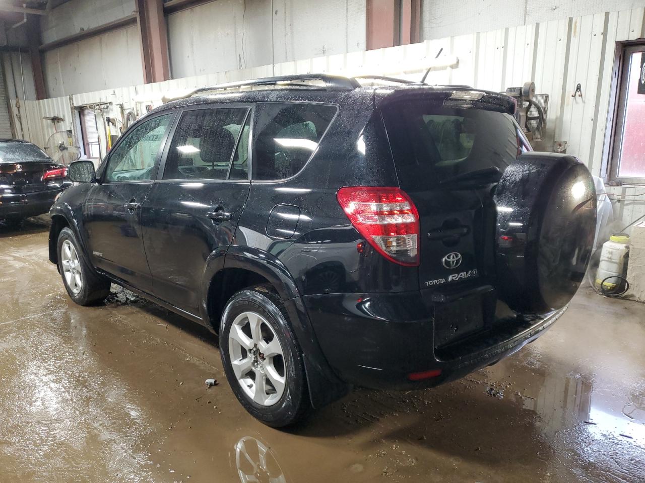2010 Toyota RAV 4 VIN 2T3DK4DV3AW022810 Copart auction photo, front end damage thumbnail 2