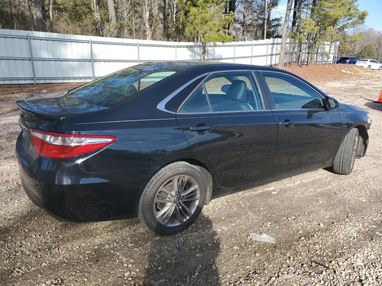 2015 Toyota Camry VIN 4T1BF1FK0FU983197 Copart auction photo, front end damage thumbnail 3