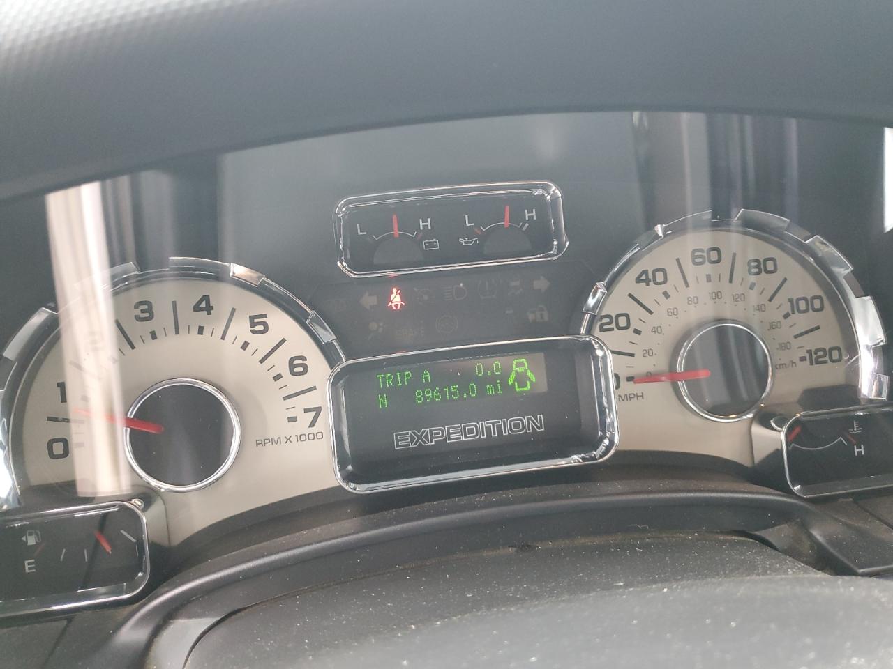 2012 Ford Expedition VIN 1FMJU2A53CEF58099 Copart auction photo, front end damage thumbnail 9
