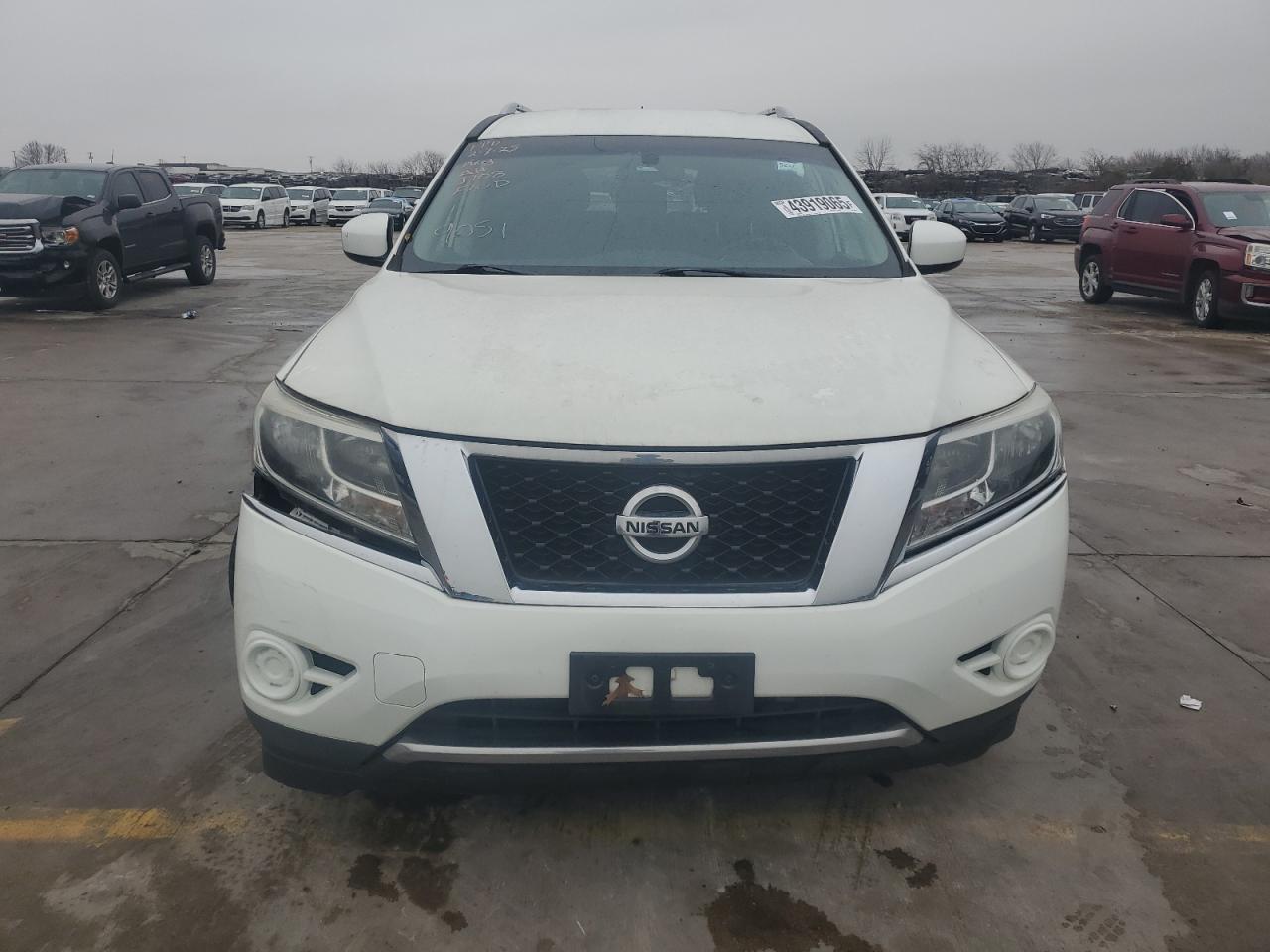 2016 Nissan Pathfinder VIN 5N1AR2MN6GC669051 Copart auction photo, front end damage thumbnail 5