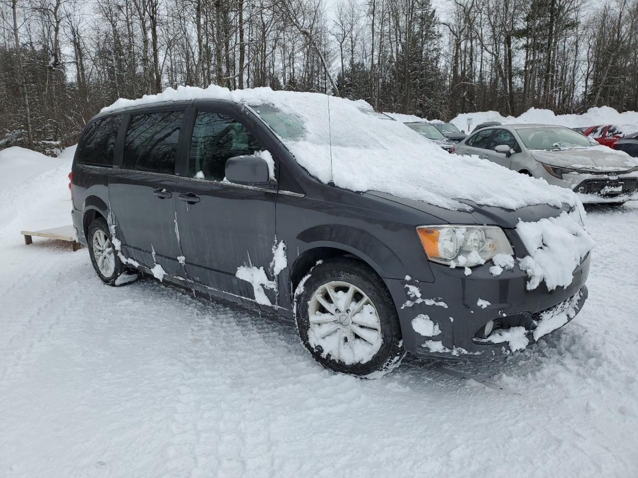 2018 Dodge Caravan VIN 2C4RDGBG5JR210499 Copart auction photo, rear end damage thumbnail 4