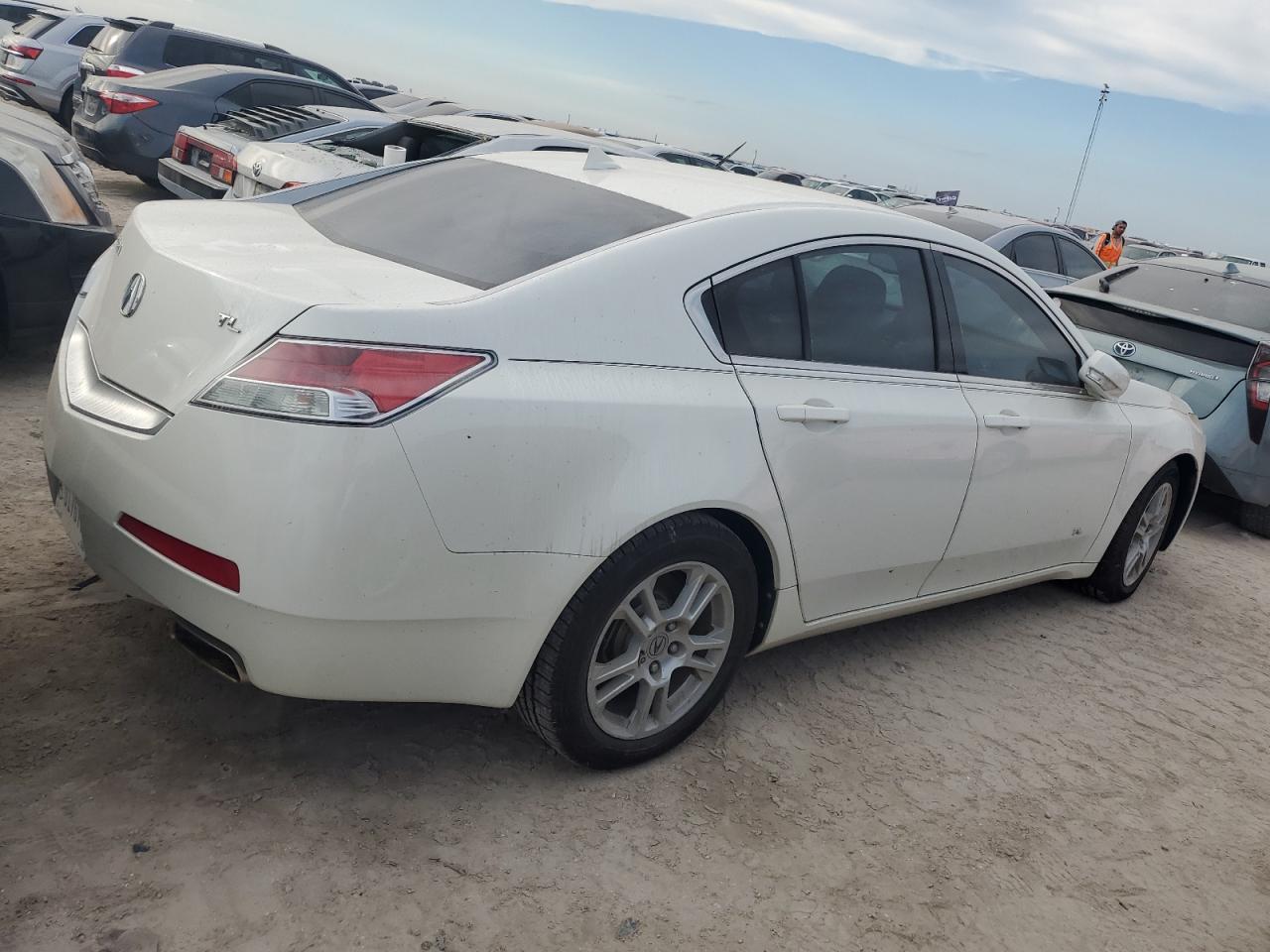 2009 Acura TL VIN 19UUA86209A011269 Copart auction photo, water/flood damage thumbnail 3