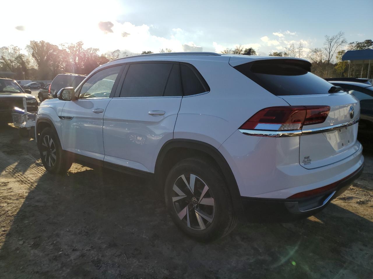 2020 Volkswagen Atlas VIN 1V24C2CA4LC203984 Copart auction photo, side damage thumbnail 2