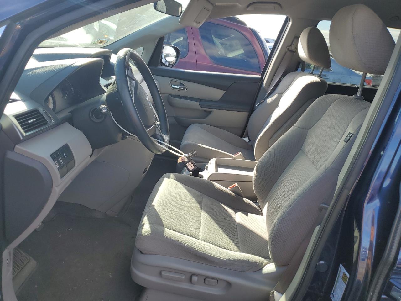 2015 Honda Odyssey VIN 5FNRL5H43FB074283 Copart auction photo, side / front end damage thumbnail 7