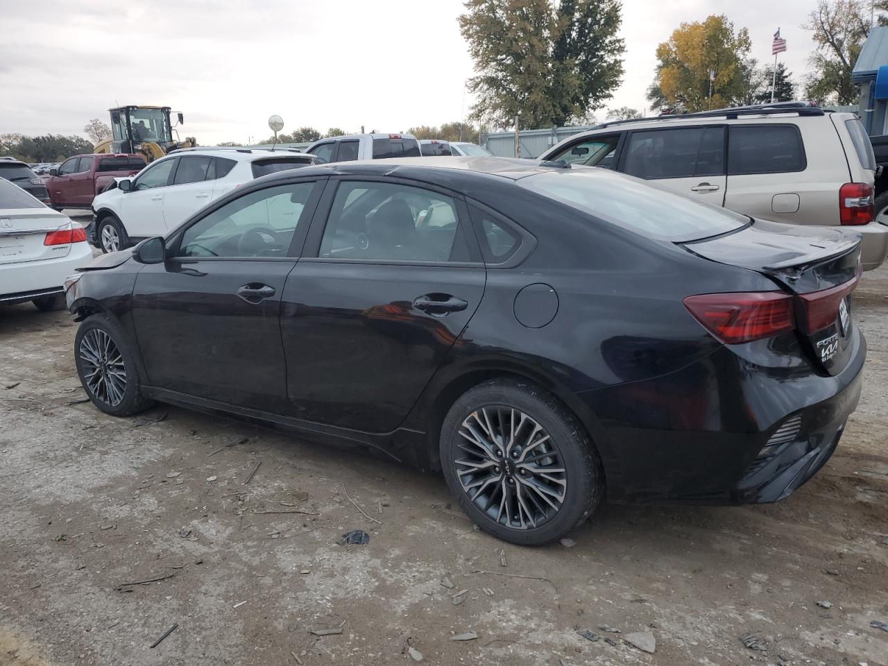 2024 KIA Forte VIN 3KPF54AD0RE715501 Copart auction photo, front end / rear end damage thumbnail 2