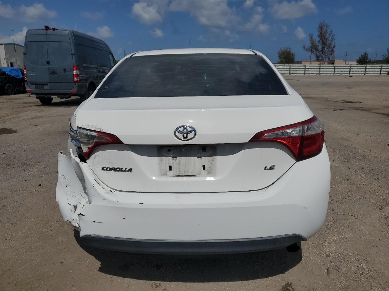2015 Toyota Corolla VIN 2T1BURHE9FC438547 Copart auction photo, all over damage thumbnail 6