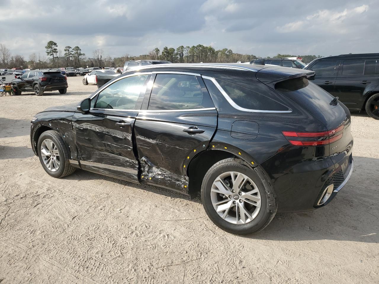 2022 Genesis Gv70 VIN KMUMADTB3NU069488 Copart auction photo, side damage thumbnail 2