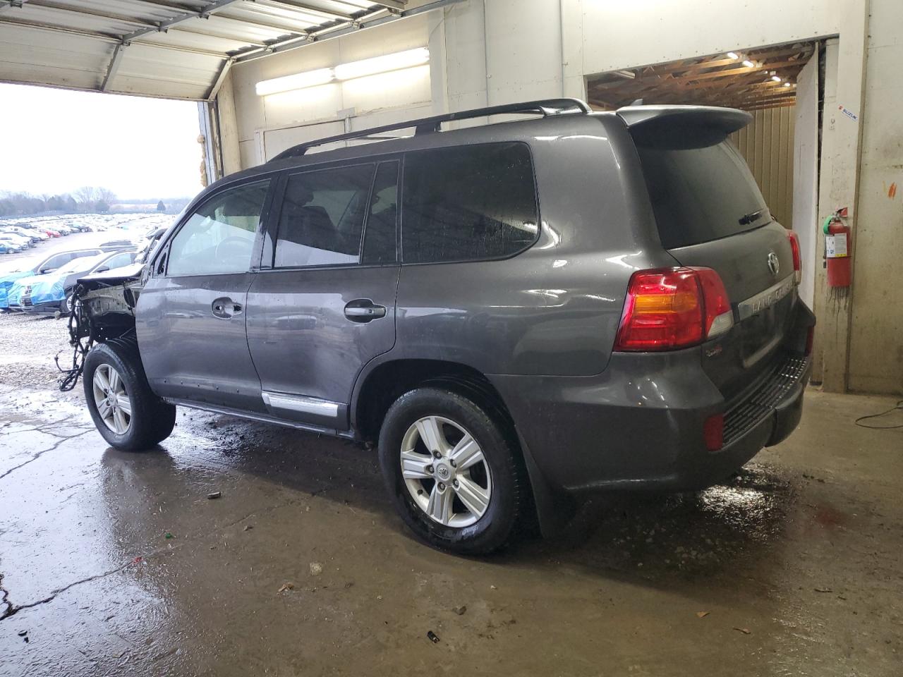 2015 Toyota Land Cruiser VIN JTMHY7AJ1F4030282 Copart auction photo, front end / side damage thumbnail 2