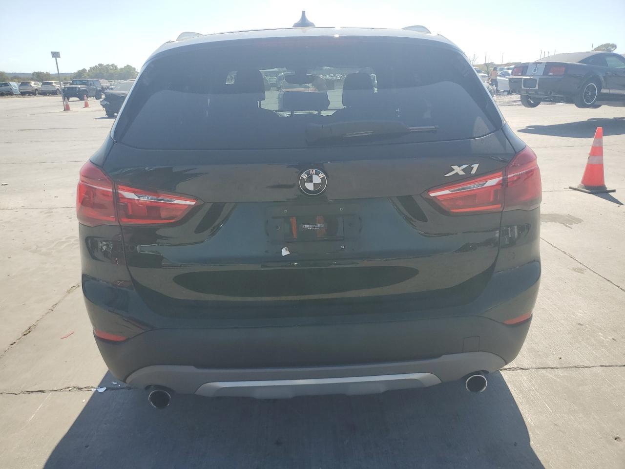 2018 BMW X1 VIN WBXHT3C36J5K25497 Copart auction photo, front end damage thumbnail 6