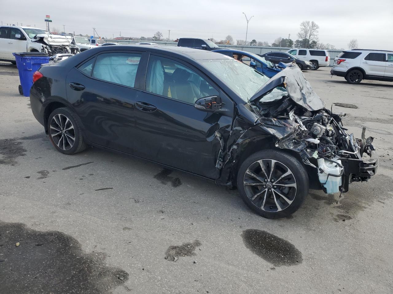 2018 Toyota Corolla VIN 2T1BURHE8JC982269 Copart auction photo, front end damage thumbnail 4