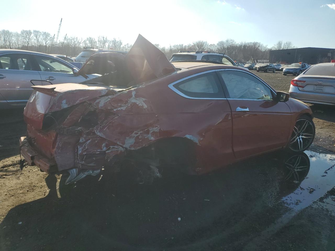 2008 Honda Accord VIN 1HGCS22858A013307 Copart auction photo, all over damage thumbnail 3