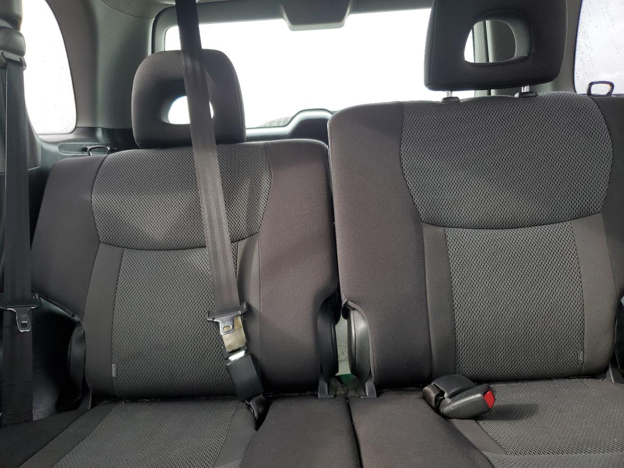 2005 Toyota RAV 4 VIN JTEGD20V650061415 Copart auction photo, minor dent/scratches damage thumbnail 10