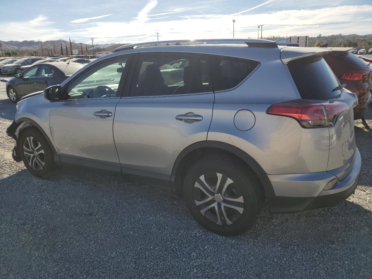 2016 Toyota RAV 4 VIN 2T3BFREV6GW505255 Copart auction photo, front end damage thumbnail 2