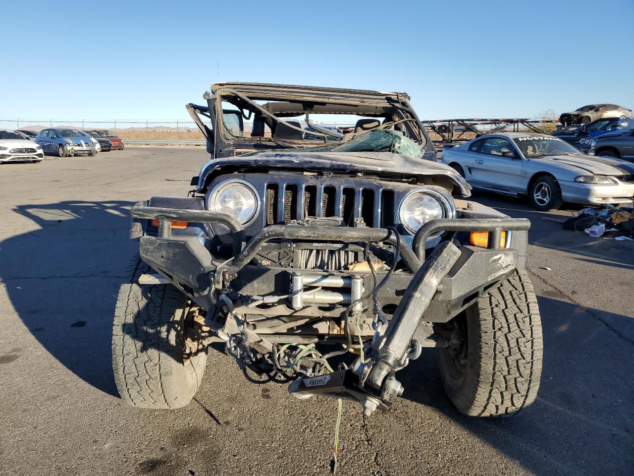 2005 Jeep Wrangler VIN 1J4FA39S15P348489 Copart auction photo, all over damage thumbnail 5