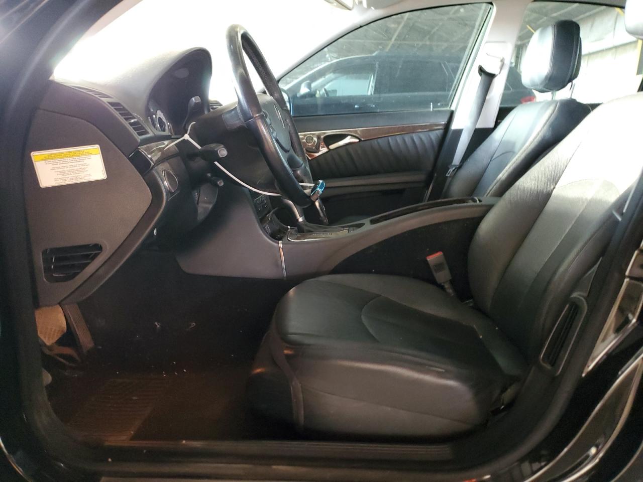 2007 Mercedes-Benz E-klasse VIN WDBUF72X47A985571 Copart auction photo, side / front end damage thumbnail 7