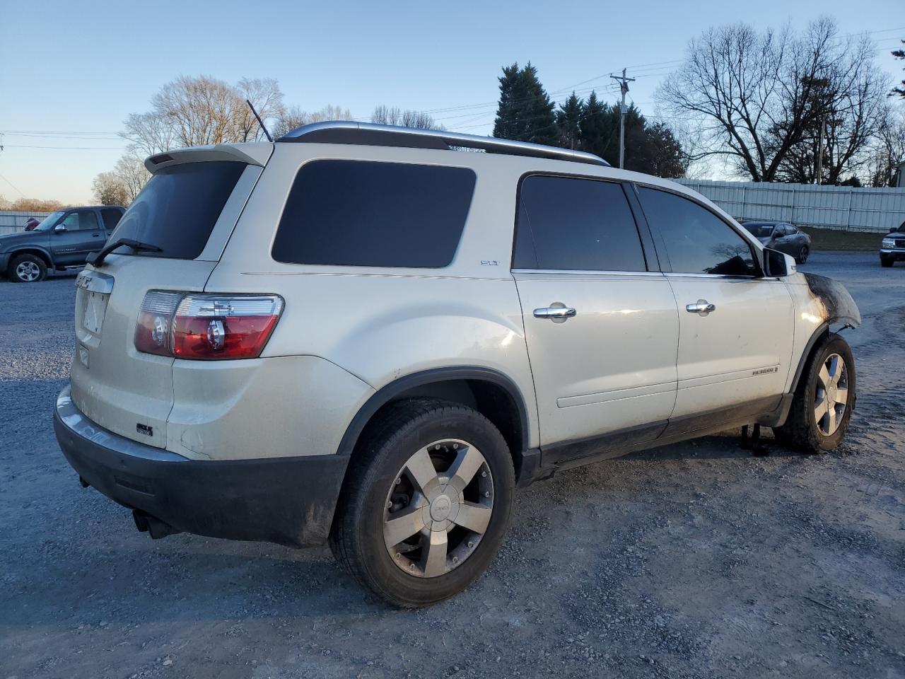 2008 GMC Acadia VIN 1GKER23718J299279 Copart auction photo, burn / front end damage thumbnail 3