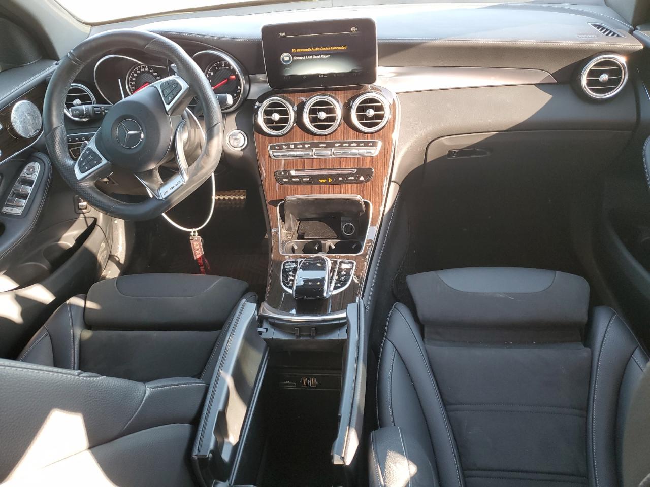 2018 Mercedes-Benz GLC VIN WDC0G8JB4JF430133 Copart auction photo, front end damage thumbnail 8