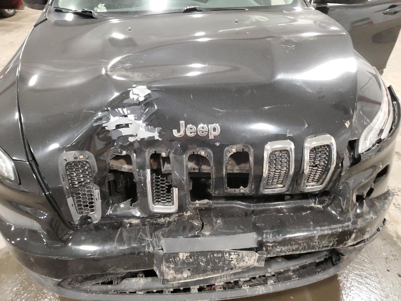 2015 Jeep Grand Cherokee VIN 1C4PJMCS4FW757084 Copart auction photo, front end / minor dent/scratches damage thumbnail 12
