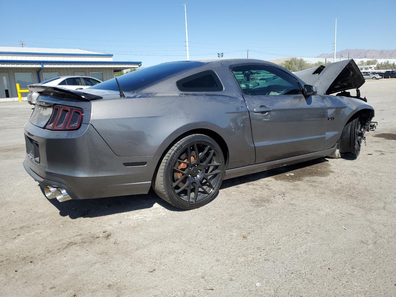 2014 Ford Mustang VIN 1ZVBP8CF2E5275203 Copart auction photo, front end damage thumbnail 3