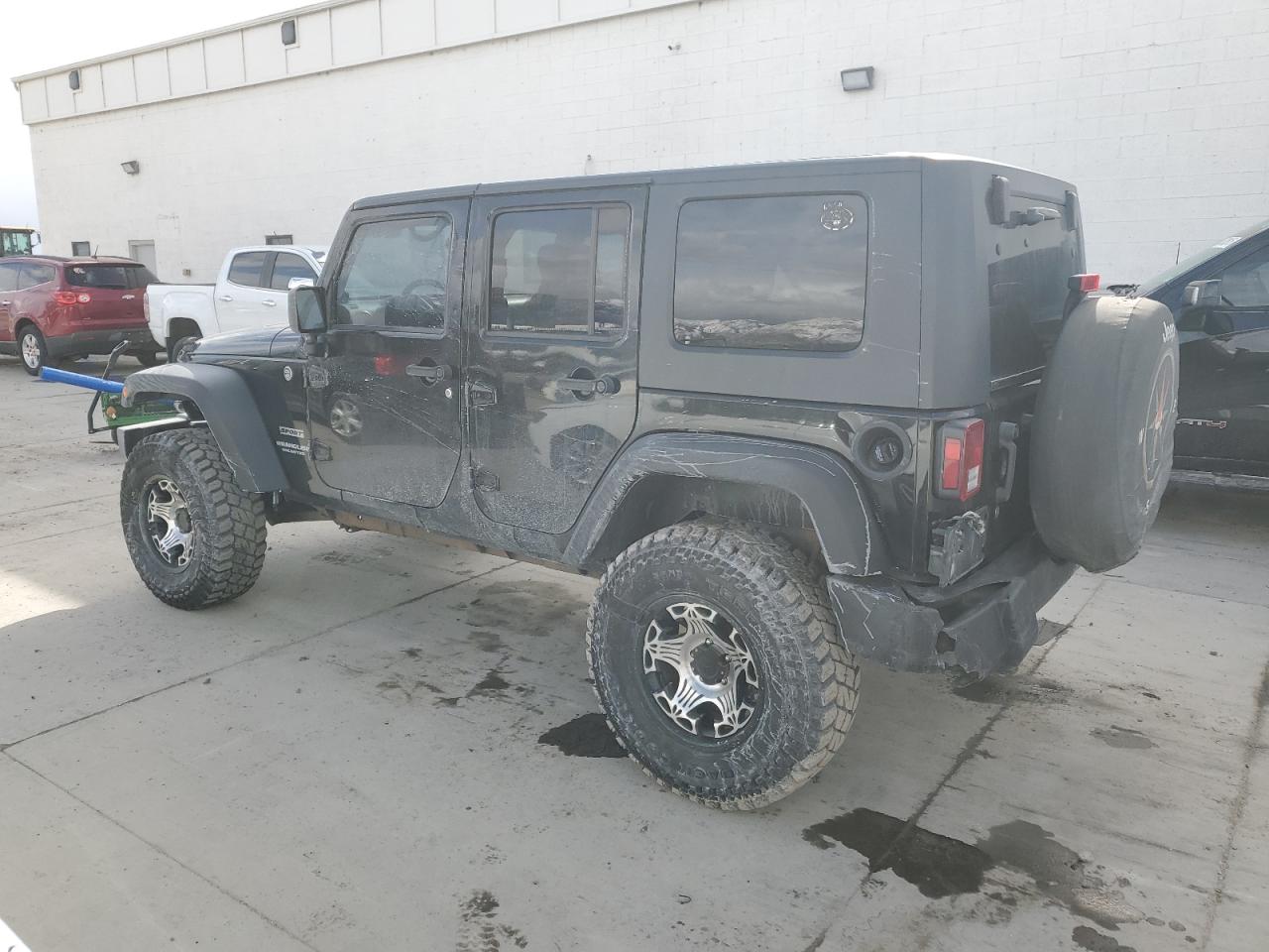 2010 Jeep Wrangler VIN 1J4BA3H17AL125124 Copart auction photo, rear end damage thumbnail 2