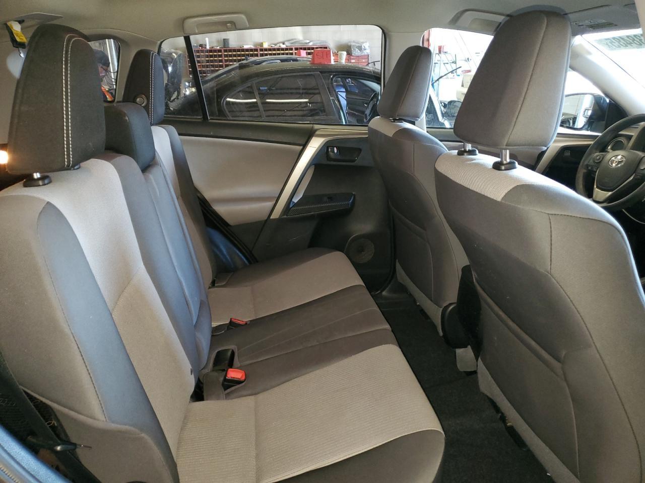 2015 Toyota RAV 4 VIN 2T3BFREV4FW328803 Copart auction photo, top/roof / minor dent/scratches damage thumbnail 11