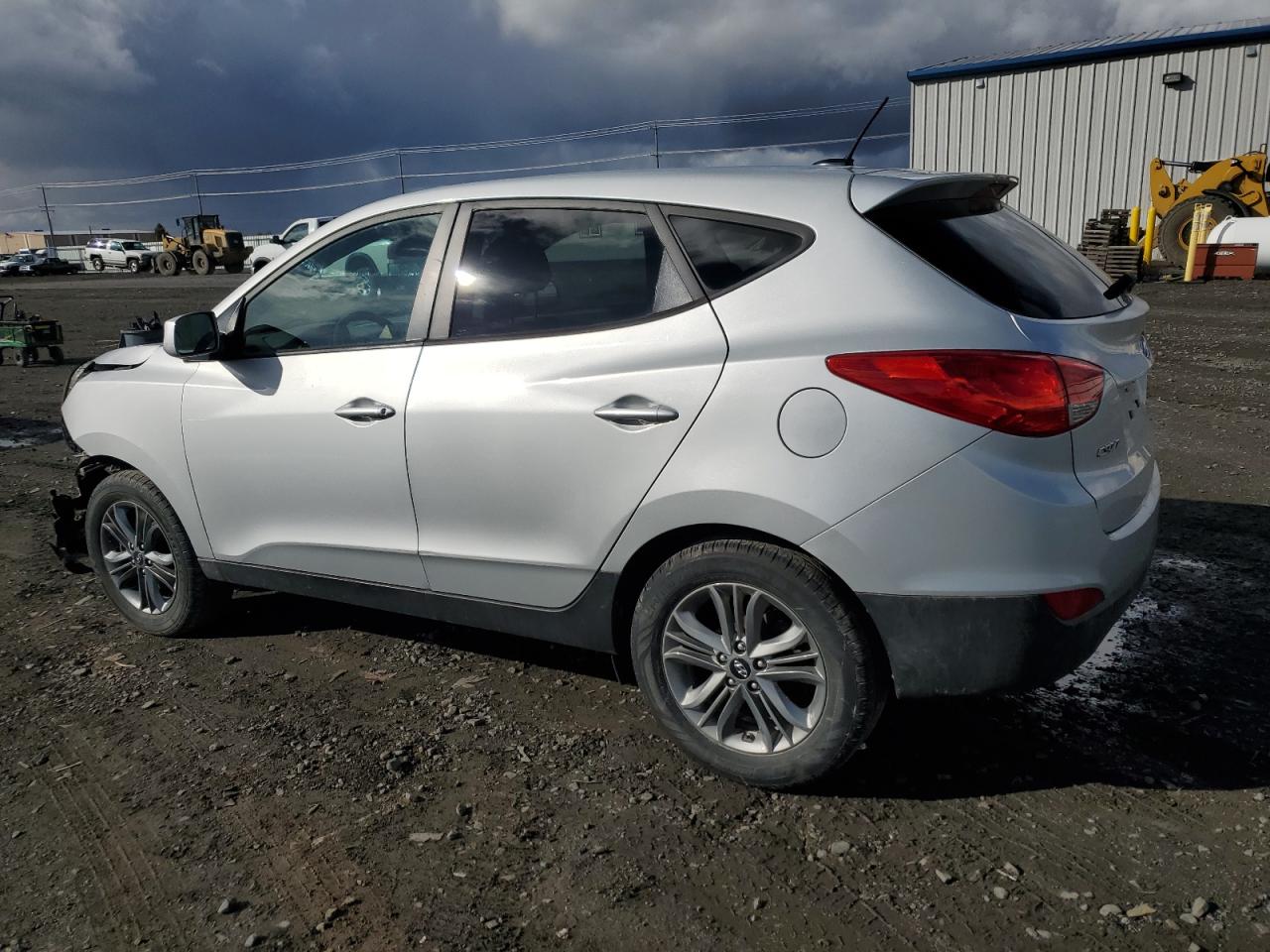 2015 Hyundai Tucson VIN KM8JT3AF1FU981839 Copart auction photo, front end damage thumbnail 2