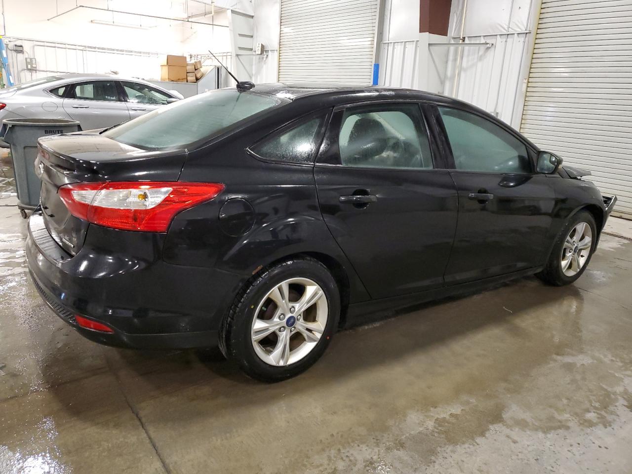 2014 Ford Focus VIN 1FADP3F21EL341183 Copart auction photo, front end damage thumbnail 3
