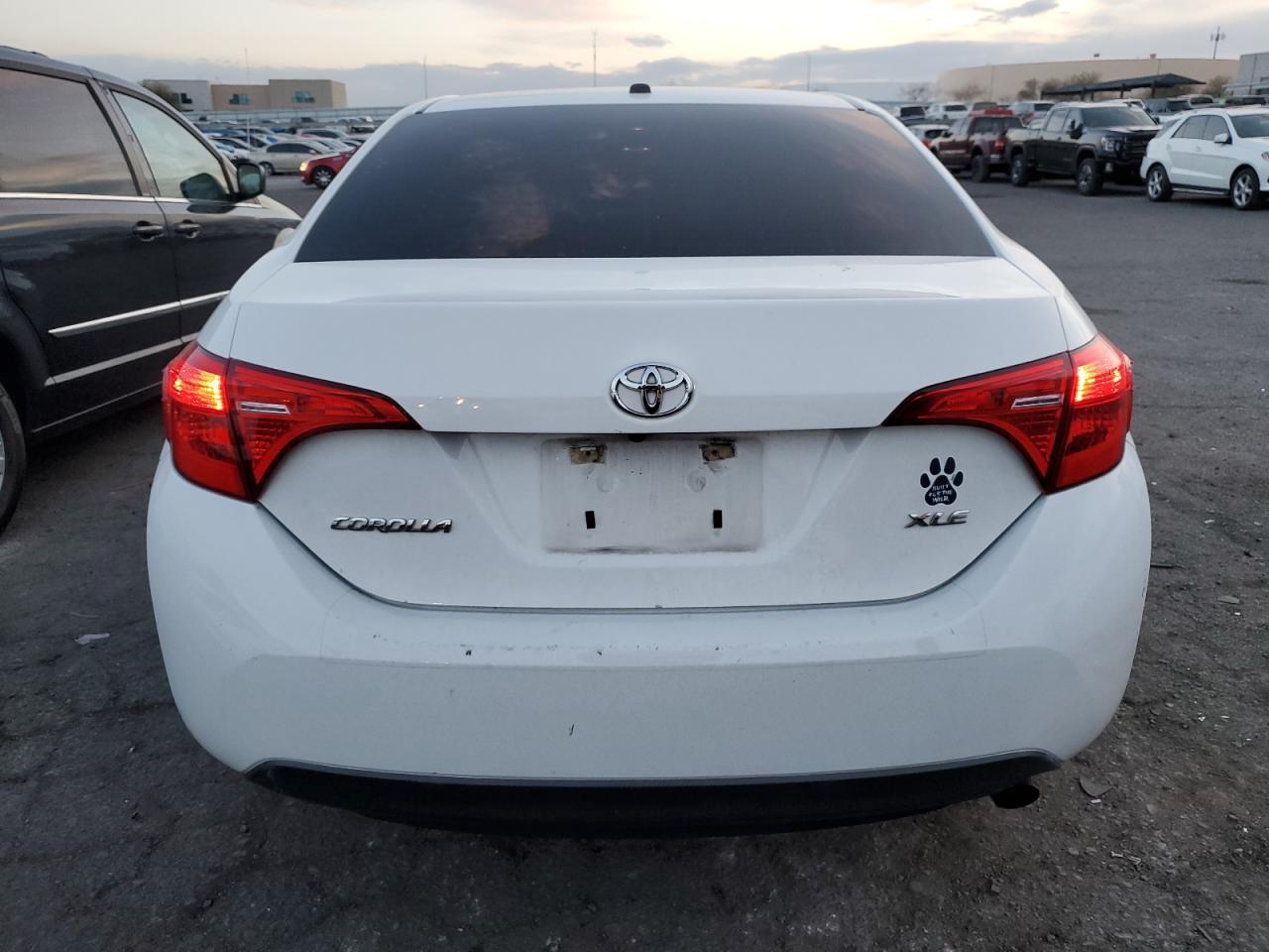 2018 Toyota Corolla VIN 5YFBURHE6JP822519 Copart auction photo, undercarriage / front end damage thumbnail 6