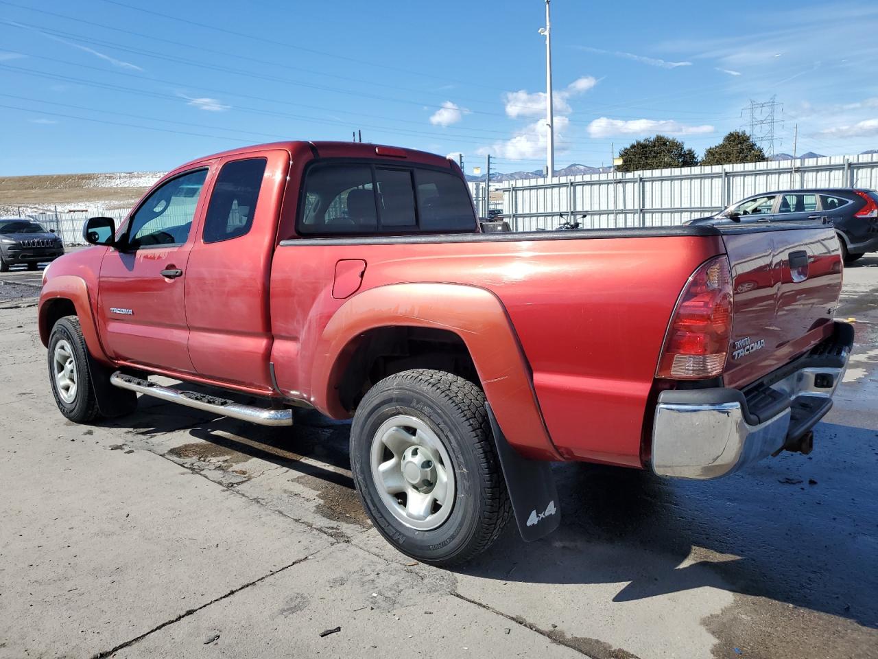 2008 Toyota Tacoma VIN 5TEUX42N68Z525492 Copart auction photo, front end damage thumbnail 2