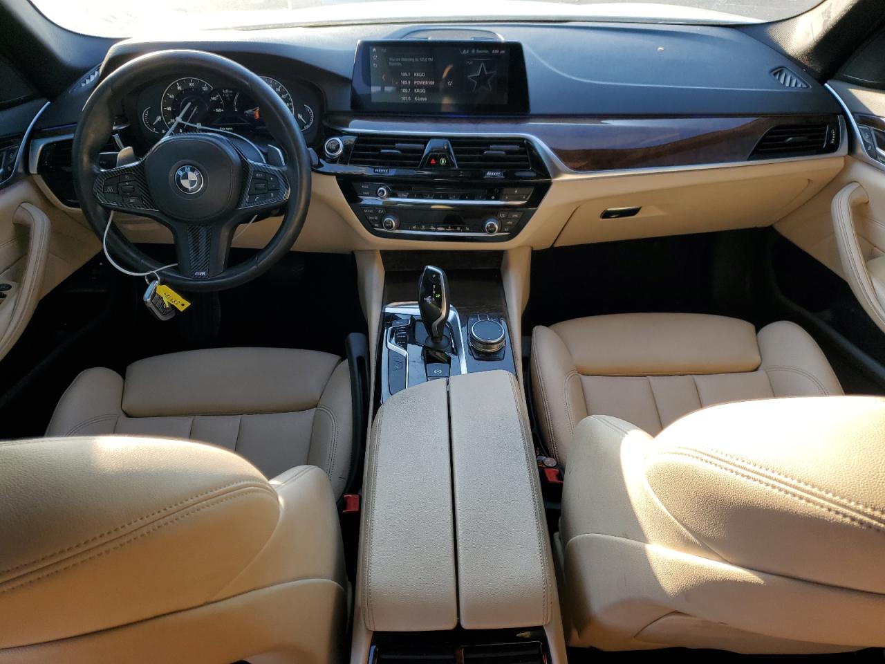 2019 BMW 5er VIN WBAJA9C55KB389784 Copart auction photo, front end / minor dent/scratches damage thumbnail 8