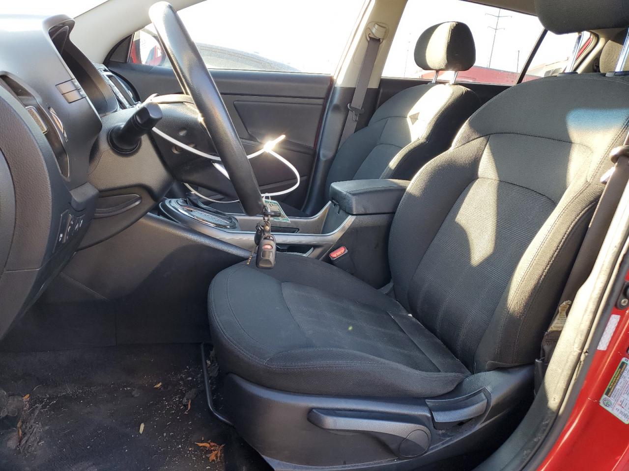 2011 KIA Sportage VIN KNDPB3A2XB7059738 Copart auction photo, minor dent/scratches damage thumbnail 7