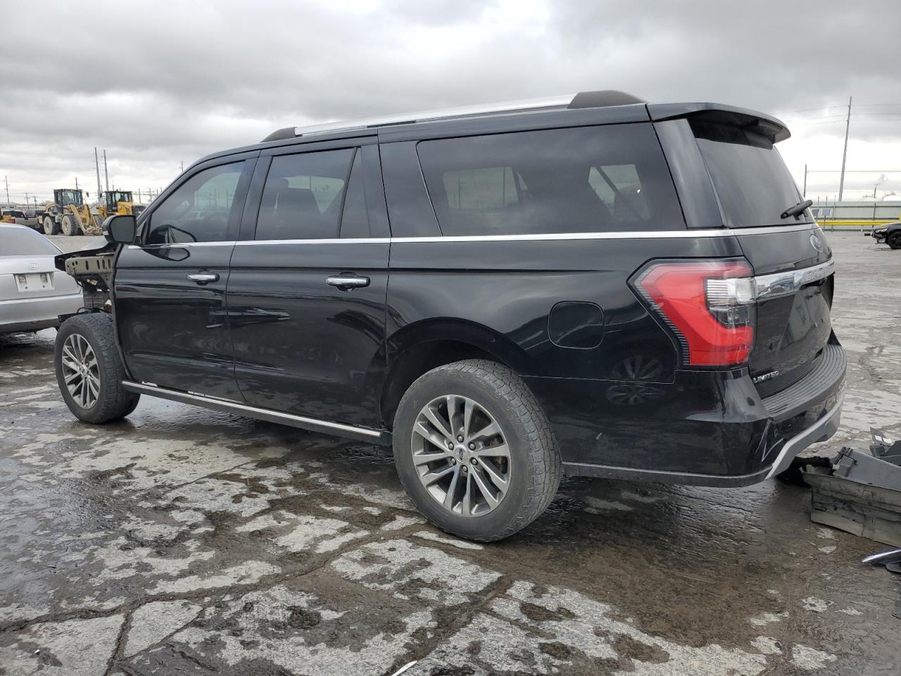 2018 Ford Expedition VIN 1FMJK2AT0JEA24222 Copart auction photo, front end damage thumbnail 2