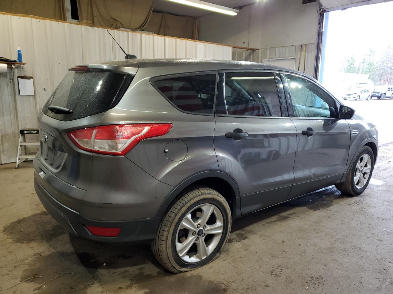 2013 Ford Escape VIN 1FMCU0F76DUA35173 Copart auction photo, front end / minor dent/scratches damage thumbnail 3