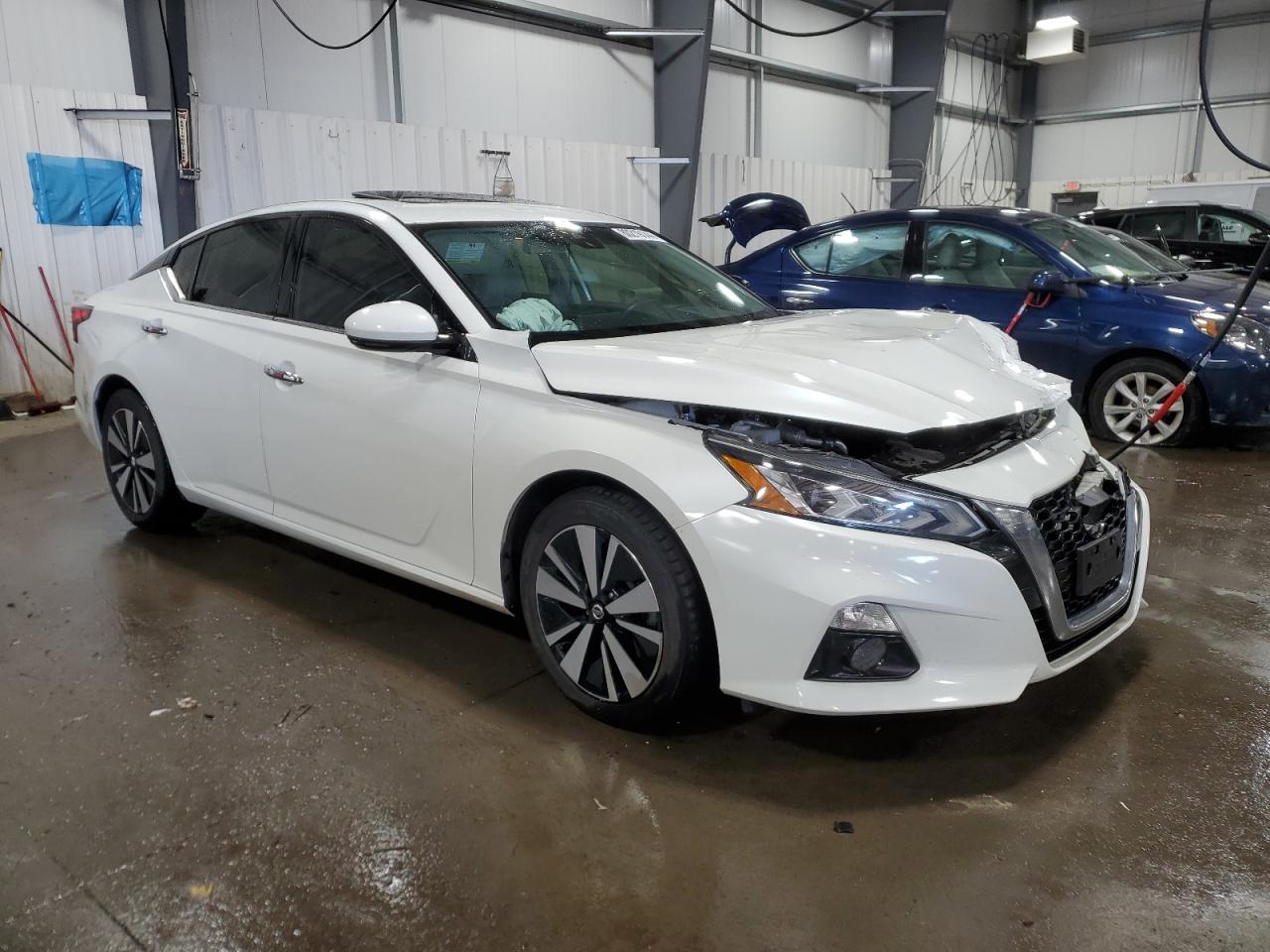 2019 Nissan Altima VIN 1N4BL4DV0KC146435 Copart auction photo, front end / side damage thumbnail 4
