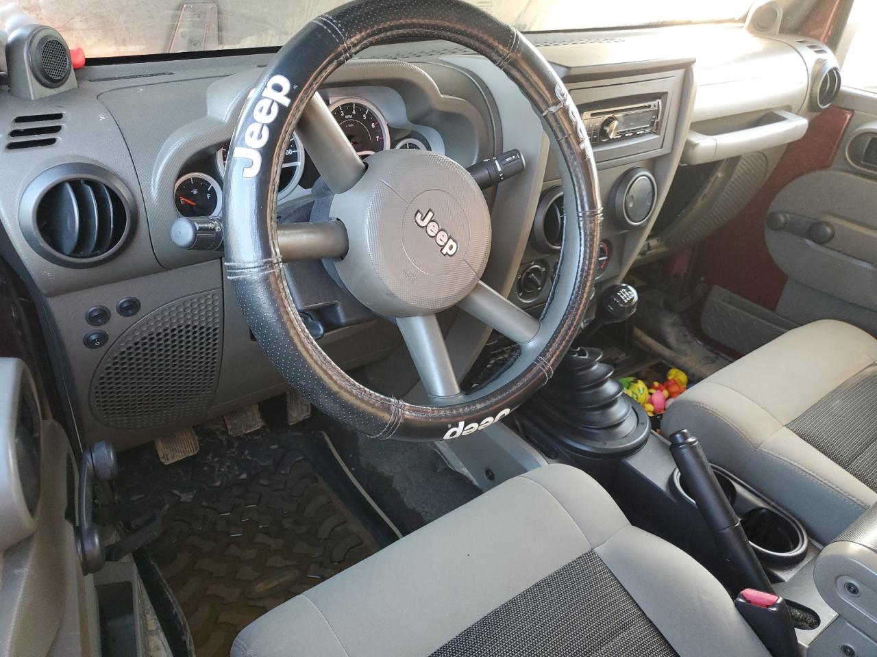 2010 Jeep Wrangler VIN 1J4AA2D11AL156428 Copart auction photo, water/flood damage thumbnail 8