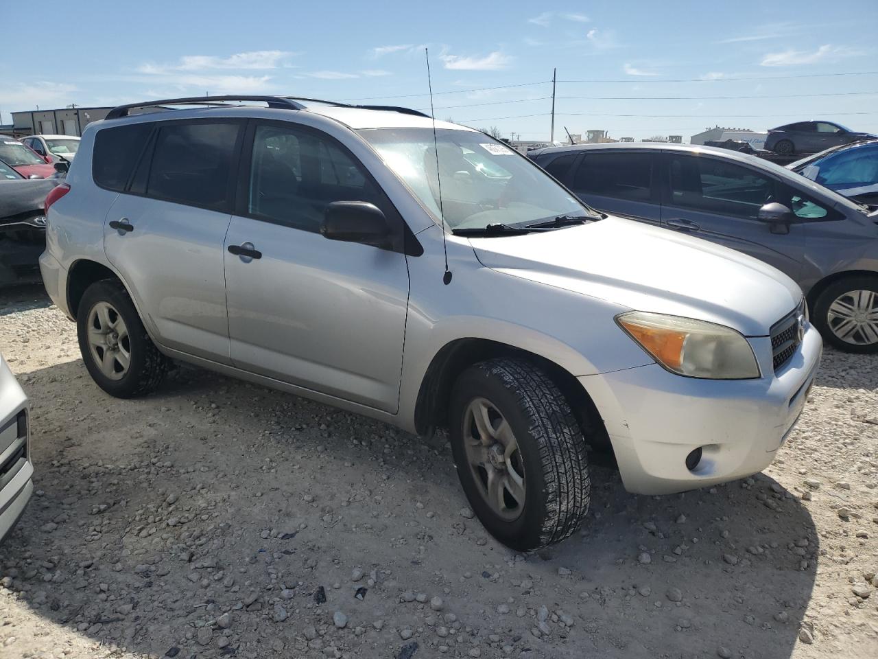 2006 Toyota RAV 4 VIN JTMZD33V965014768 Copart auction photo, minor dent/scratches damage thumbnail 4