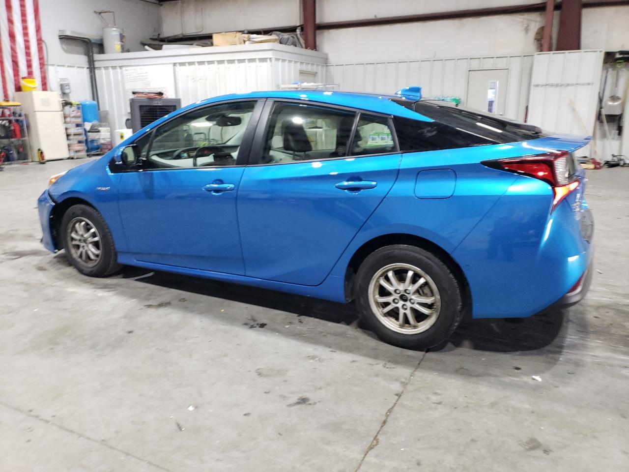 2020 Toyota Prius VIN JTDL9RFU9L3019067 Copart auction photo, front end / side damage thumbnail 2