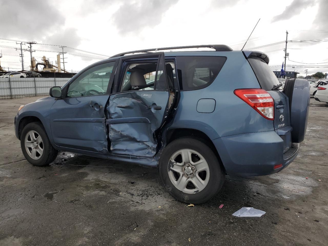 2011 Toyota RAV 4 VIN 2T3BF4DV9BW103811 Copart auction photo, side damage thumbnail 2