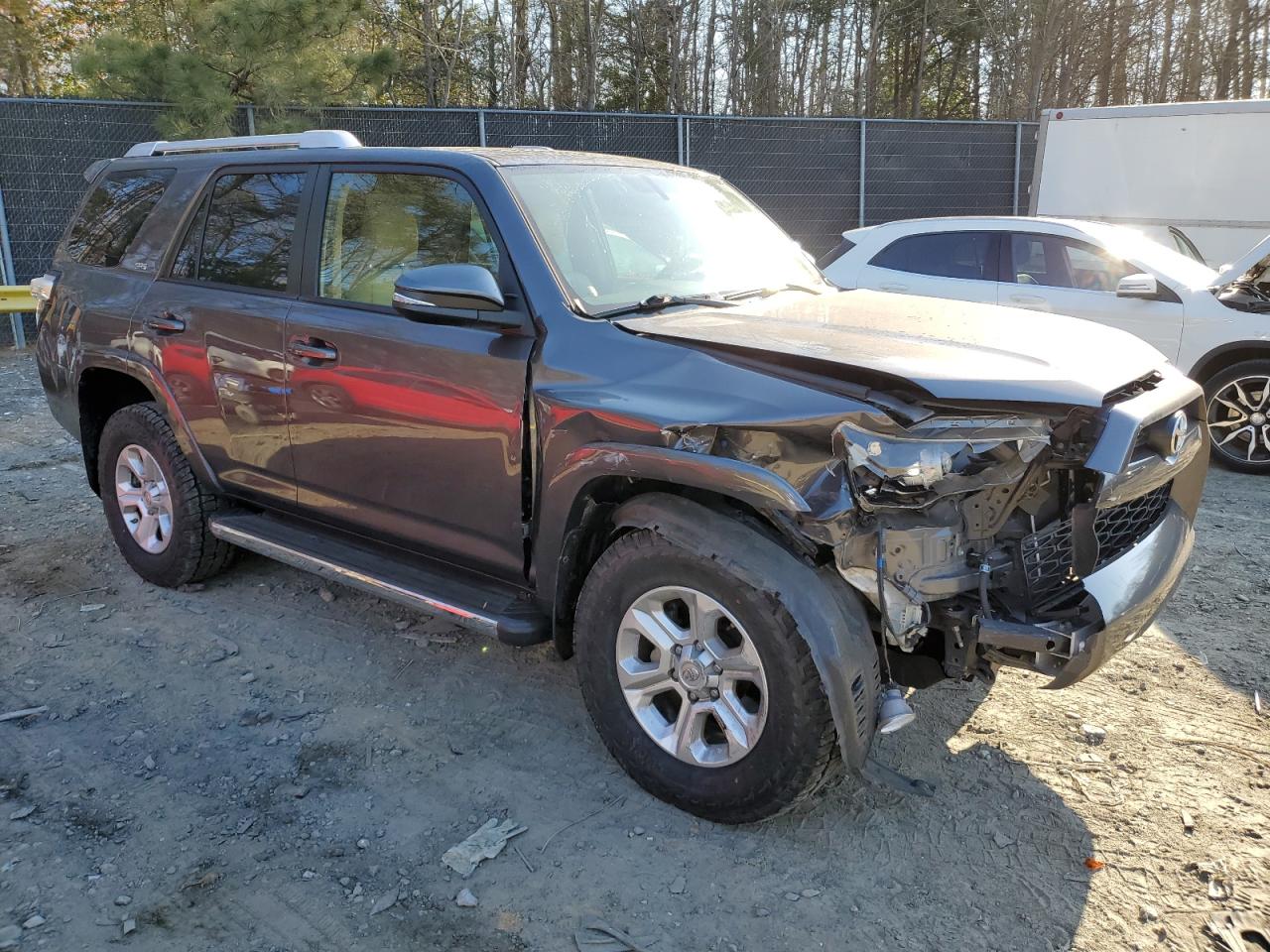2017 Toyota 4Runner VIN JTEBU5JR8H5422034 Copart auction photo, front end damage thumbnail 4