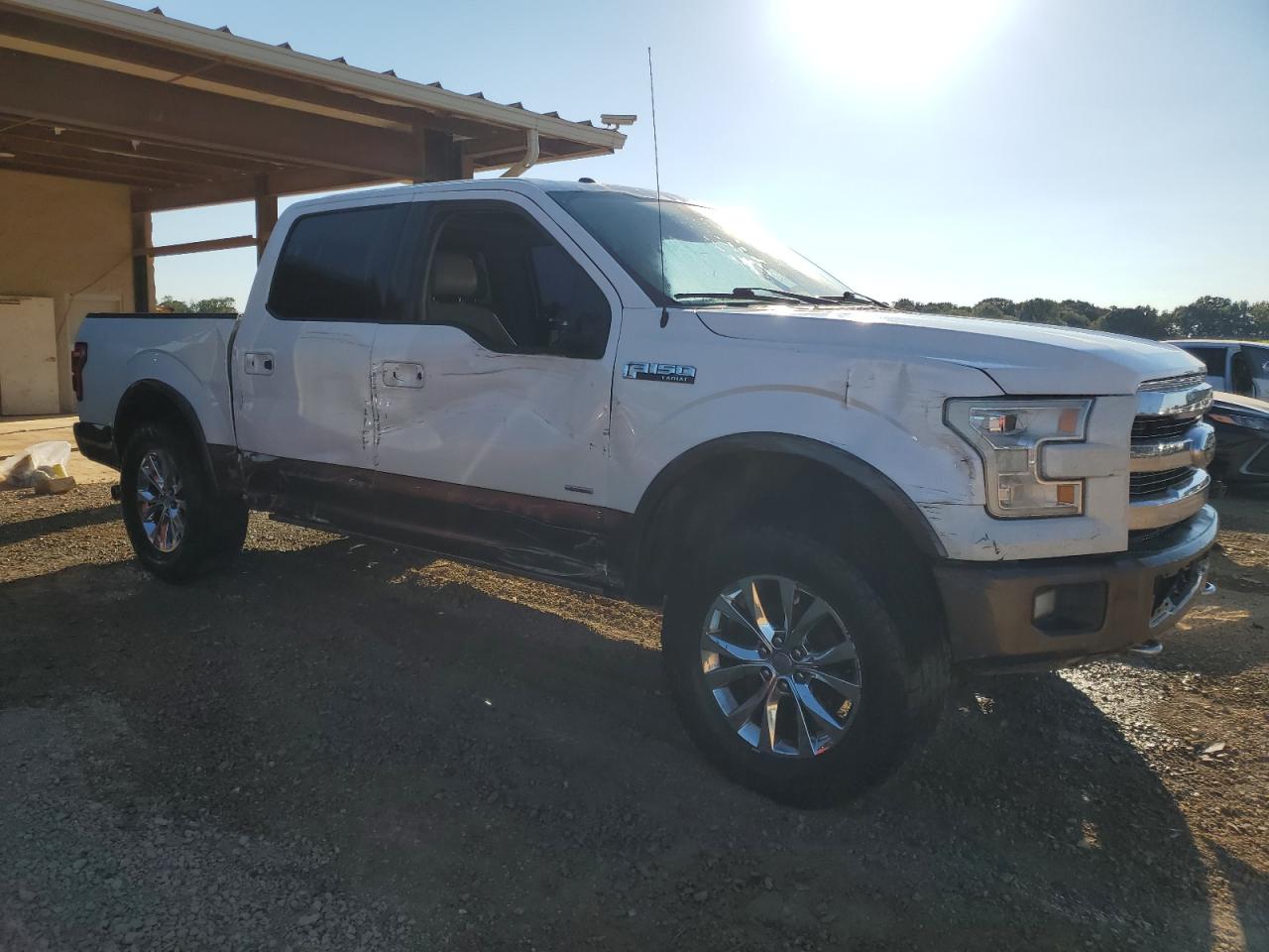2015 Ford F-150 VIN 1FTEW1EG2FFA76468 Copart auction photo, side / front end damage thumbnail 4