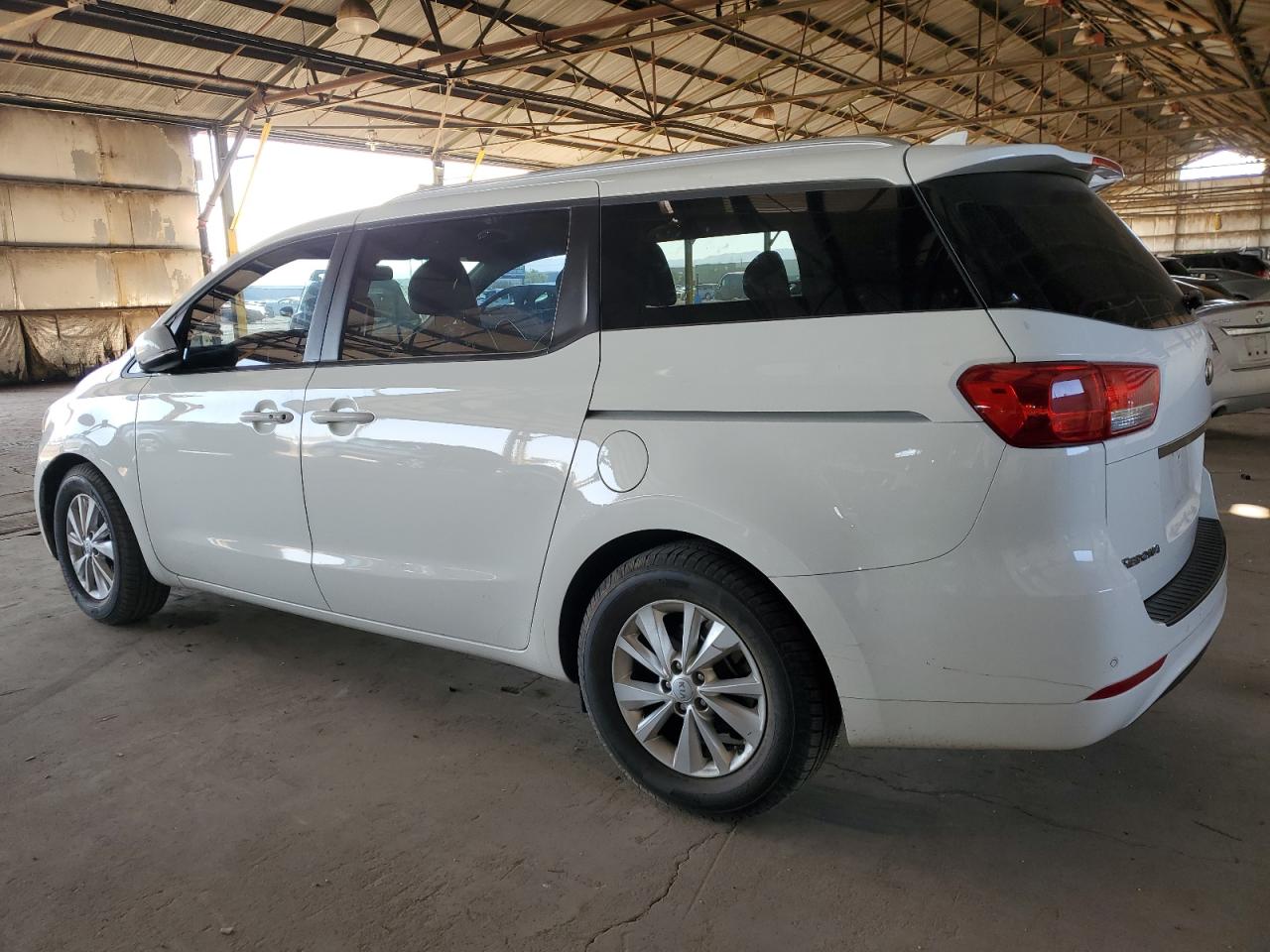 2016 KIA Sedona VIN KNDMB5C18G6209457 Copart auction photo, side / front end damage thumbnail 2