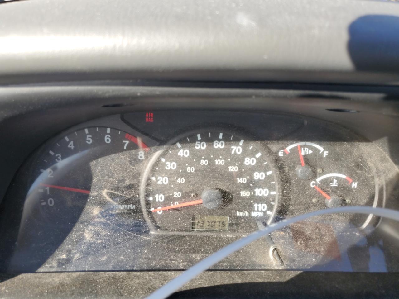 2004 Chevrolet Tracker VIN 2CNBE134846906856 Copart auction photo, front end / side damage thumbnail 9
