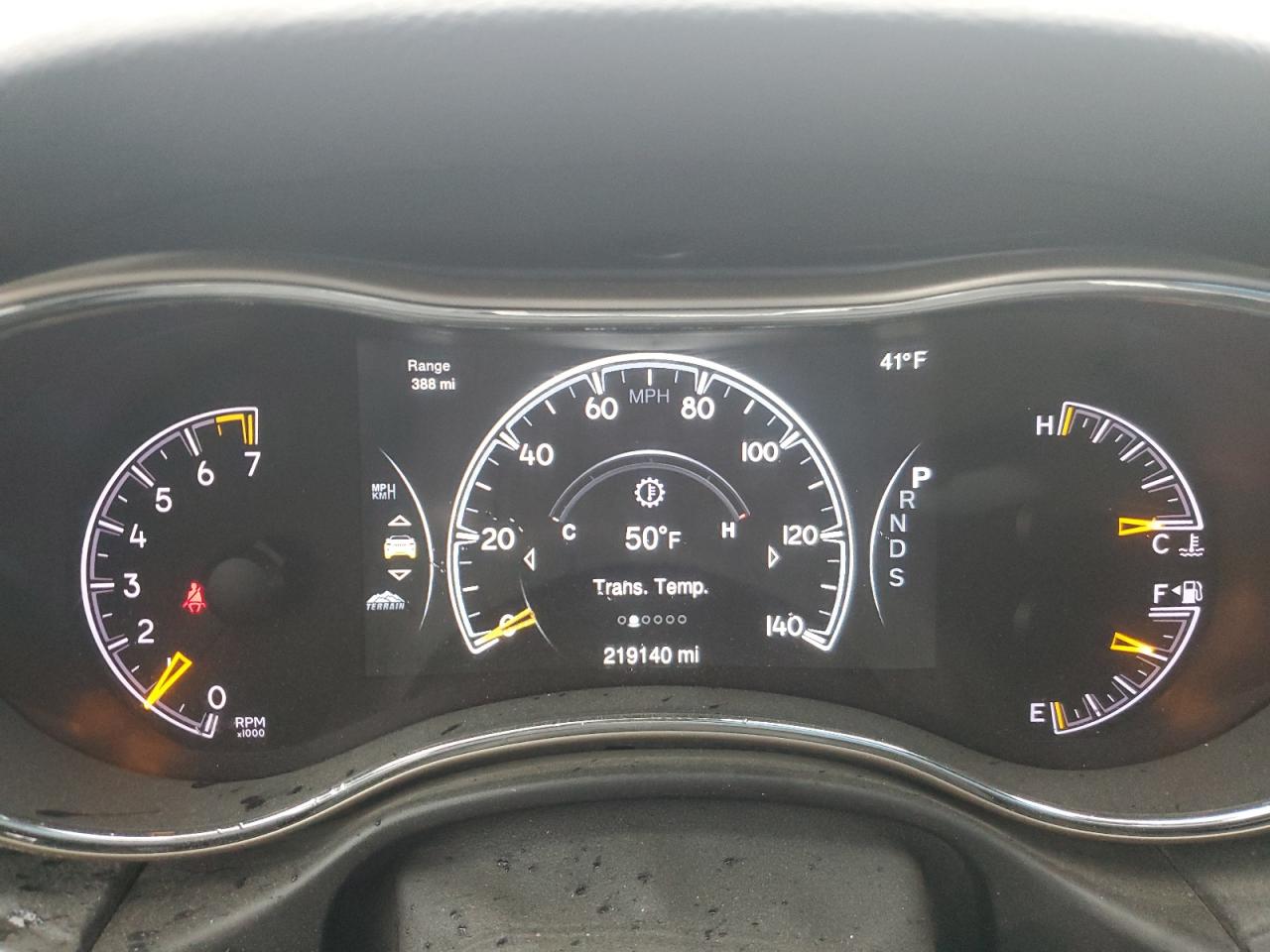 2015 Jeep Grand Cherokee VIN 1C4RJFBG2FC830584 Copart auction photo, normal wear damage thumbnail 9