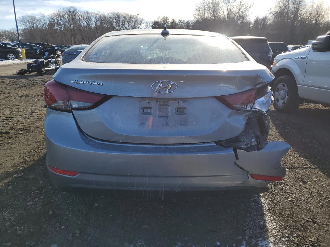 2016 Hyundai Elantra VIN 5NPDH4AE4GH681627 Copart auction photo, rear end / minor dent/scratches damage thumbnail 6