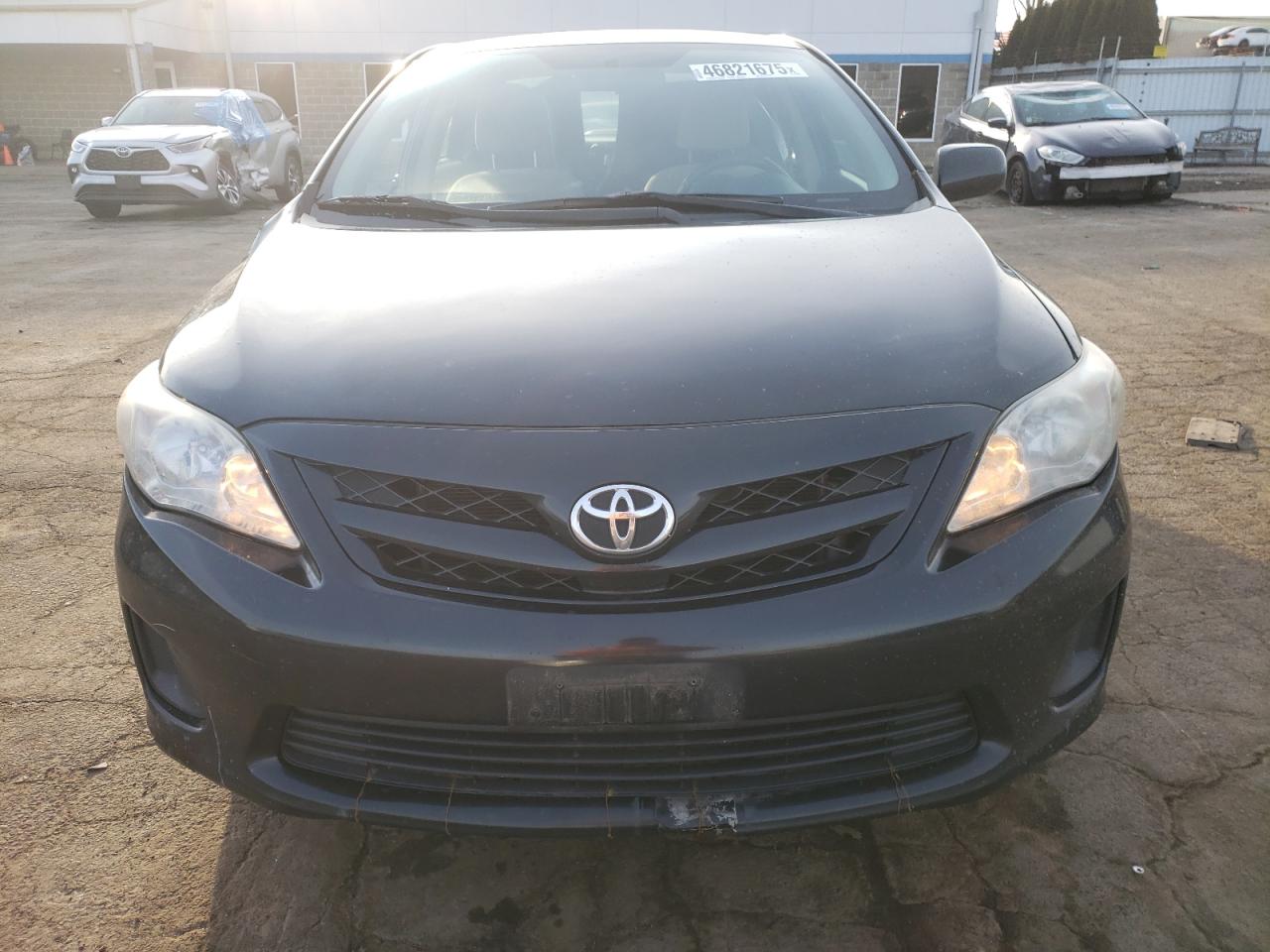 2011 Toyota Corolla VIN 2T1BU4EE8BC687245 Copart auction photo, side / rear end damage thumbnail 5