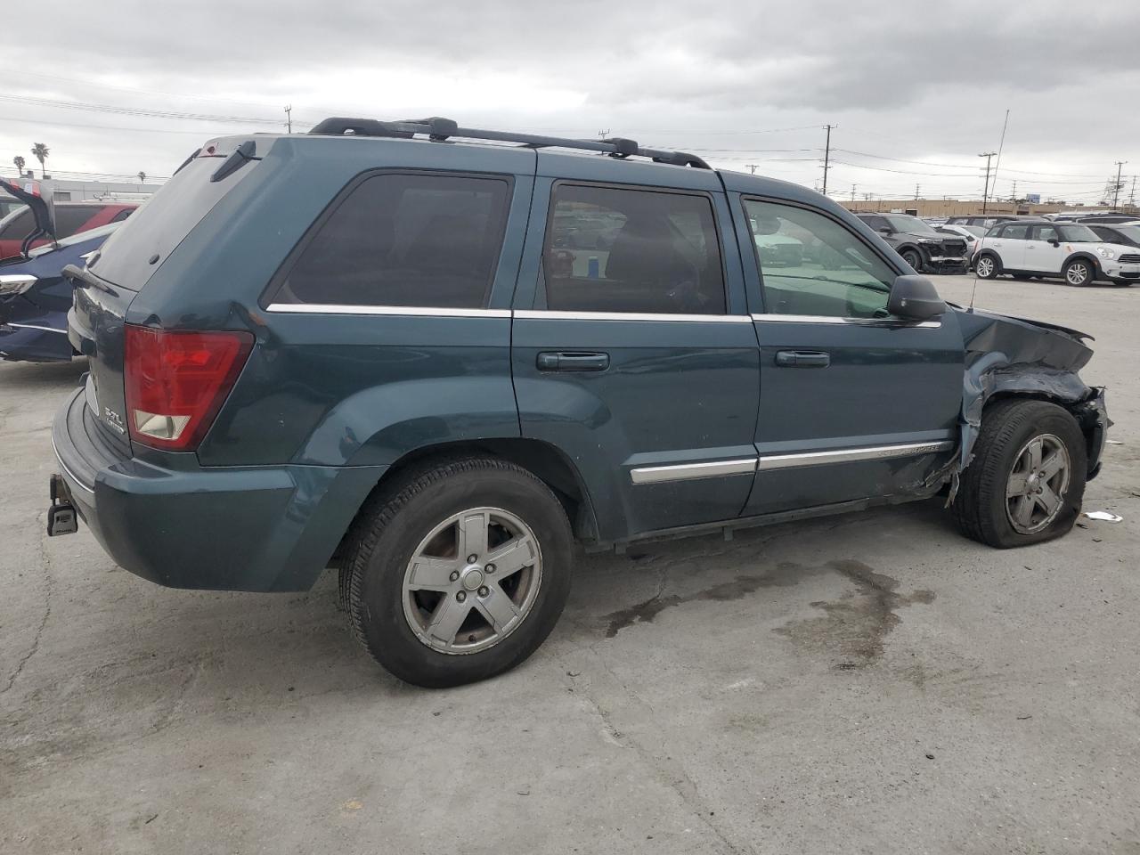 2005 Jeep Grand Cherokee VIN 1J4HR58295C521309 Copart auction photo, front end damage thumbnail 3