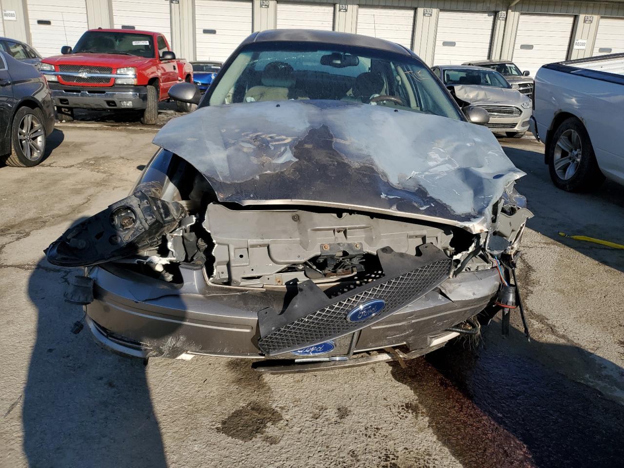 2005 Ford Taurus VIN 1FAFP56225A256109 Copart auction photo, front end / rear end damage thumbnail 5